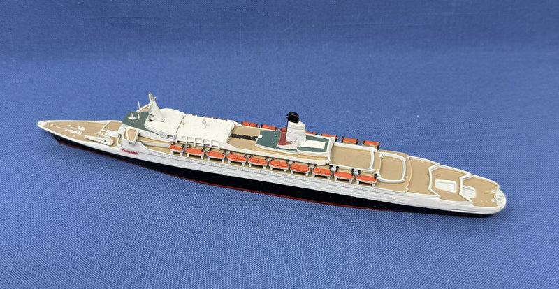 QE2: 1969 - Diecast 1:1250th scale model by Hansa