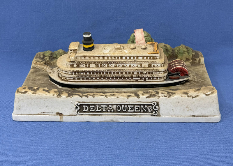 DELTA QUEEN: 1926 - Bourbon bottle ceramic model