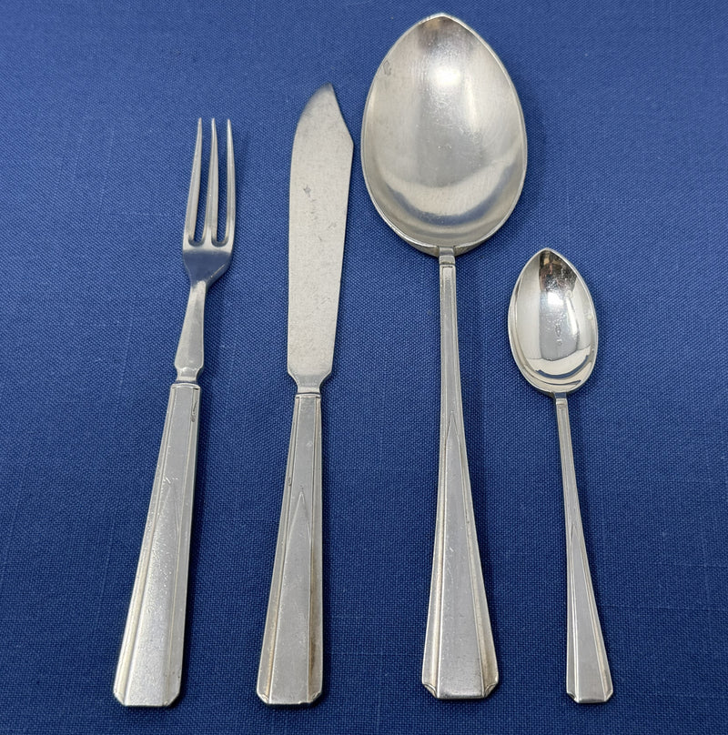 Various Ships - Cunard-White Star 4-piece Pinewood silverware set