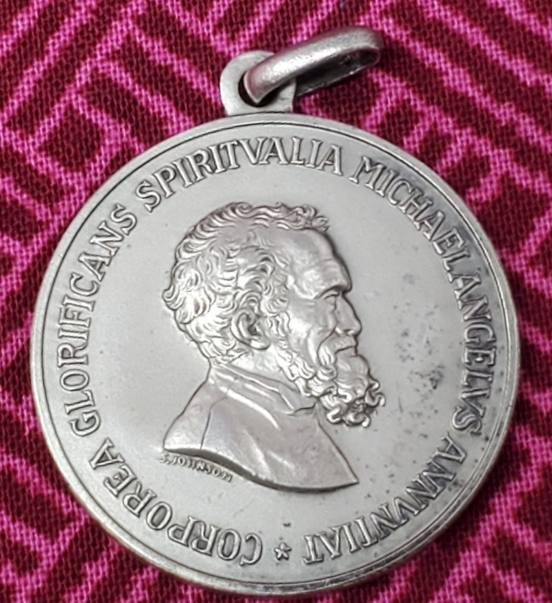 MICHELANGELO: 1965 - Silver portrait medallion in original case