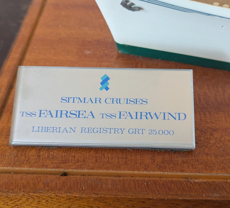 FAIRWIND & FAIRSEA - Cased 1:200th scale agency model