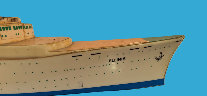 ELLINIS: 1933 - Travel agency model w/ internal lighting