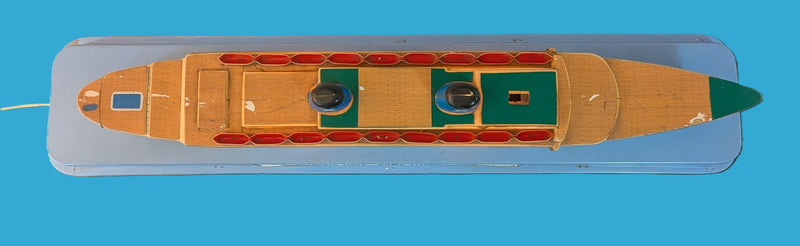 ELLINIS: 1933 - Travel agency model w/ internal lighting