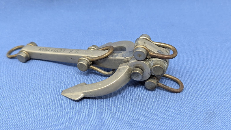 LEVIATHAN: 1914 - Souvenir nickel-plated anchor