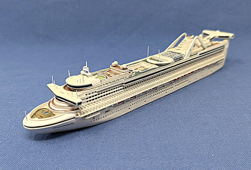 GRAND PRINCESS: 1998 - Mercator 1:1250th scale diecast model