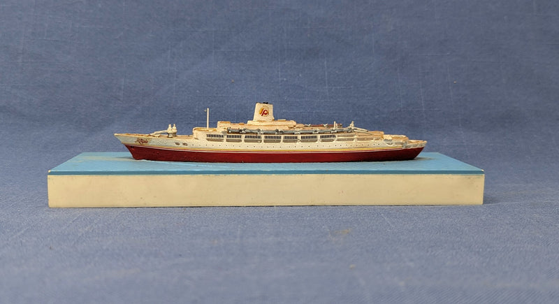 STAR-SHIP ROYALE: 1958 - 1:1250th scale model of handsome Italian painted red