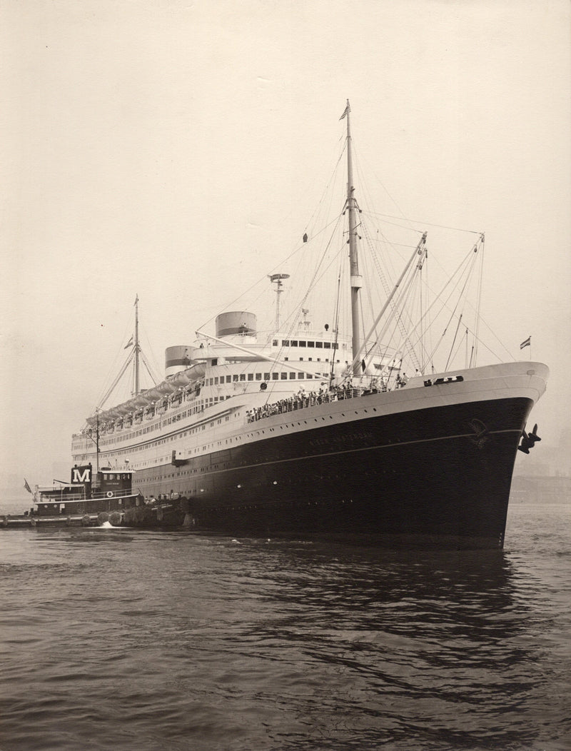 NIEUW AMSTERDAM: 1938 - 2 large format Moran Towing photos