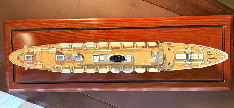 ANDREA DORIA: 1953 - Exquisite Maritime Replicas 1:350th scale case model