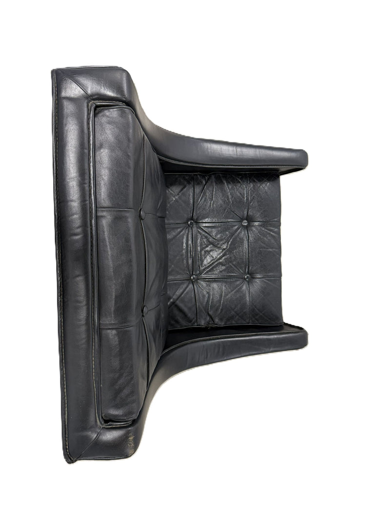 FRANCE: 1962 - Leather lounge chair from First Class Smoking Room