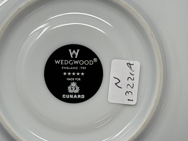 QM2: 2004 - Wedgwood cup & saucer