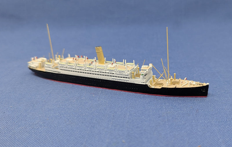 ALMANZORA: 1915 - 1:1250th scale diecast model by Albatros