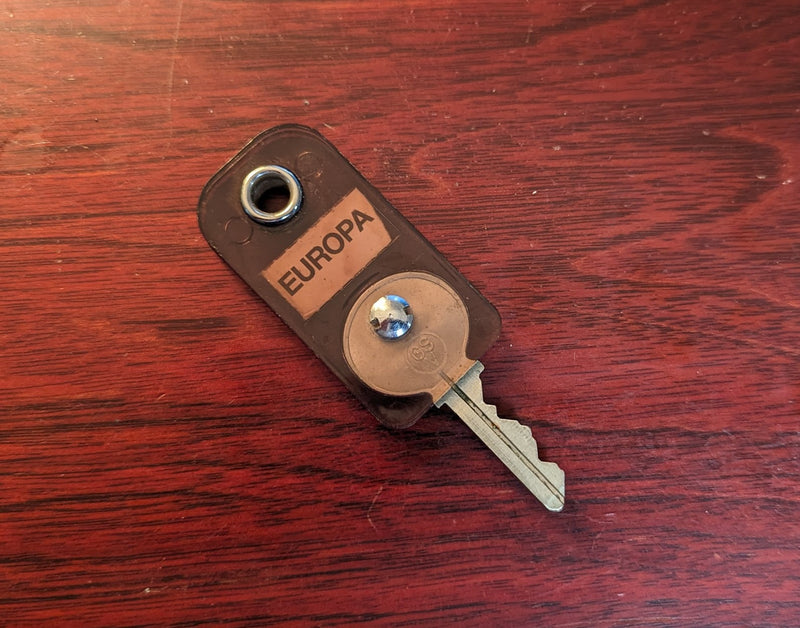 EUROPA: 1982 - Snazzy key & tag to cabin #238