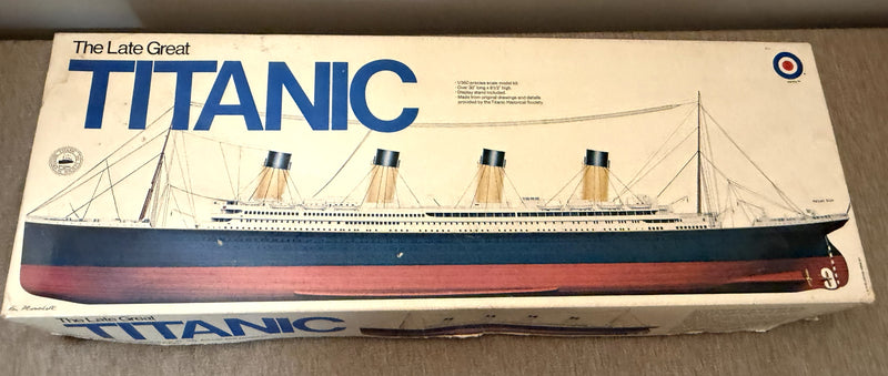 TITANIC: 1912 - Entex 1:350th scale model kit