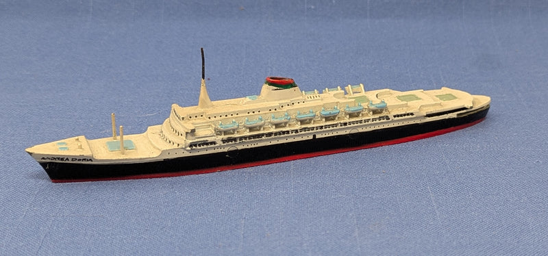 ANDREA DORIA: 1953 - Mercury 1:1250th scale diecast model