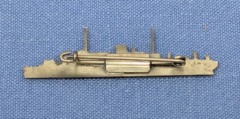 VULCANIA: 1928 - Well-detailed ship pin