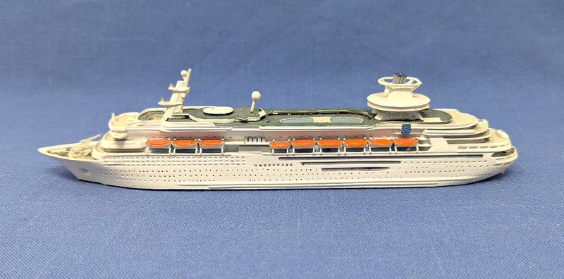 SOVEREIGN OF THE SEAS: 1988 - Mercator 1:1250th scale diecast model