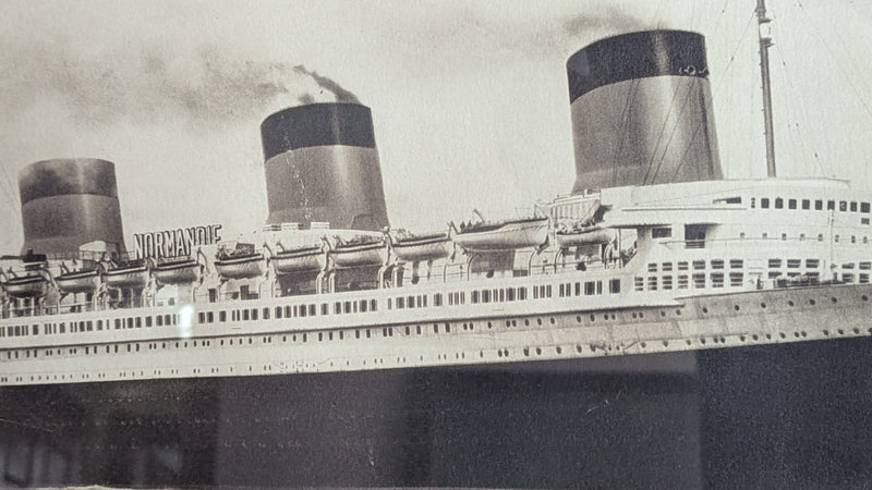 NORMANDIE: 1935 - Original agency portrait at sea