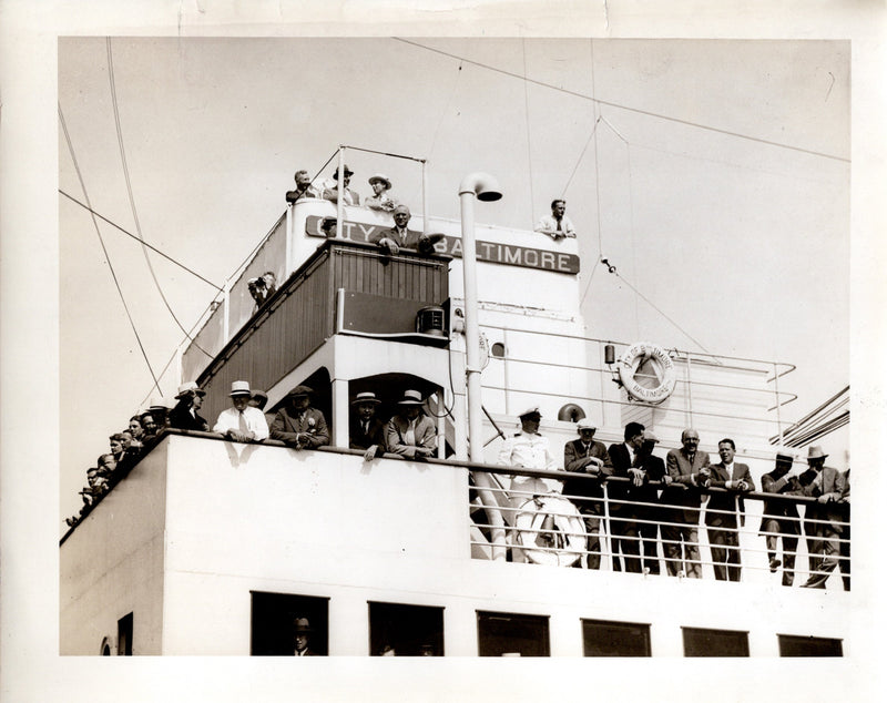 CITY OF BALTIMORE: 1919 - 8 original publicity photos from IMM offices