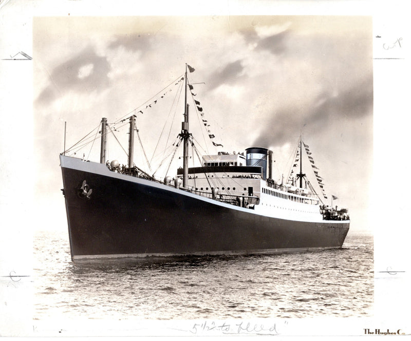 CITY OF BALTIMORE: 1919 - 8 original publicity photos from IMM offices