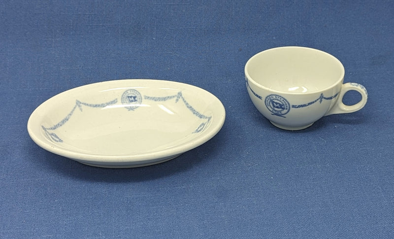 Various: pre-war - Munson Line cup & oval dish in "Atlantic" pattern