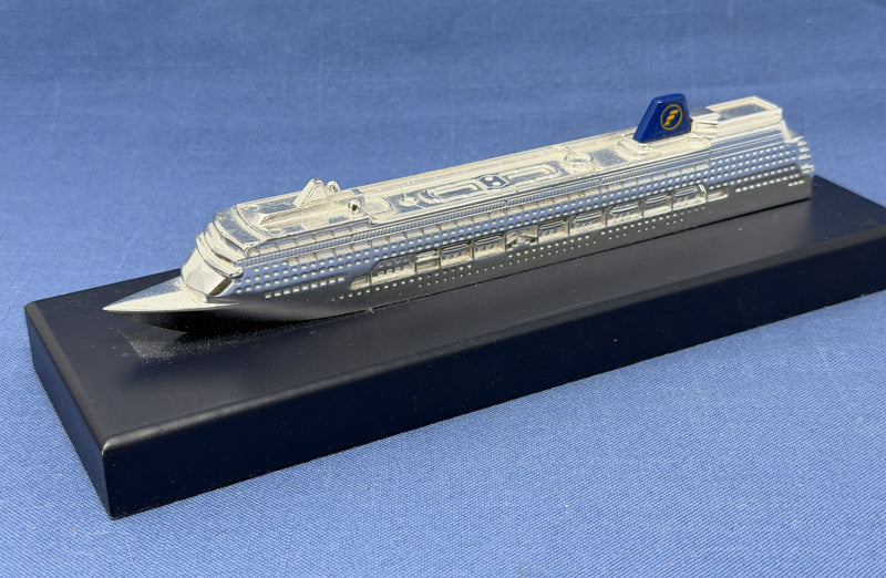 EUROPEAN VISION: 2001 - Chrome-plated model