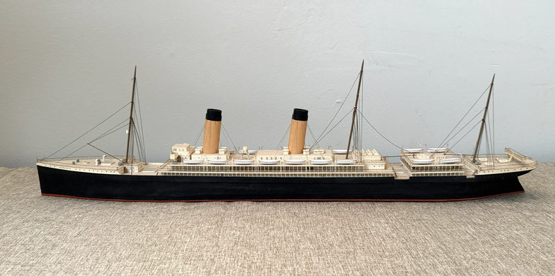 OCEANIC: 1899 - Custom-built model in 1:350th scale