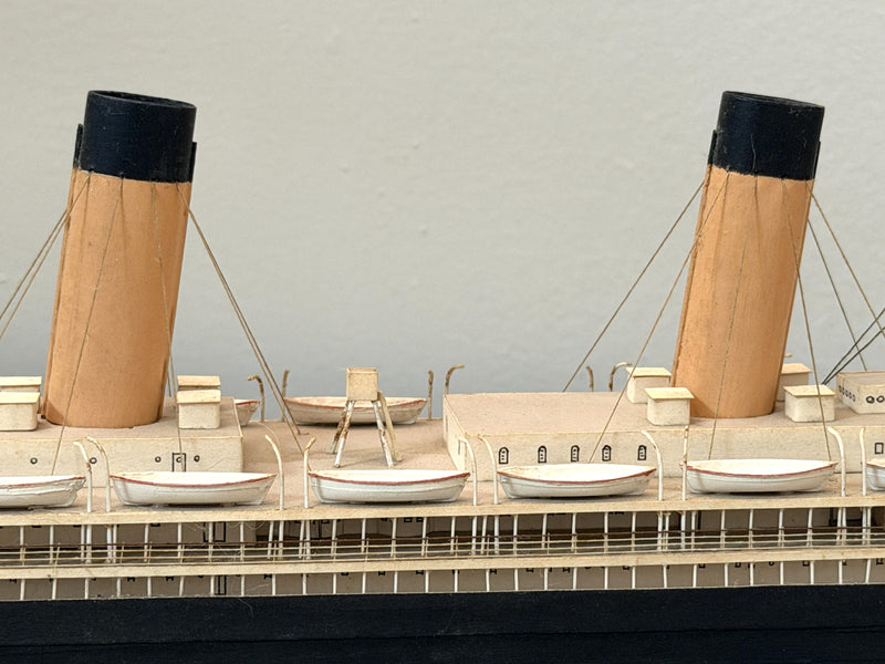OCEANIC: 1899 - Custom-built model in 1:350th scale