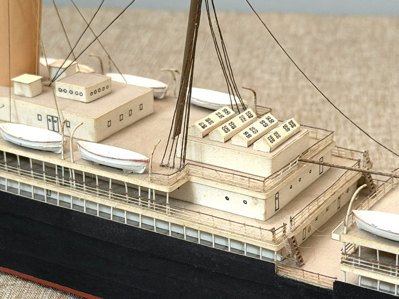 OCEANIC: 1899 - Custom-built model in 1:350th scale