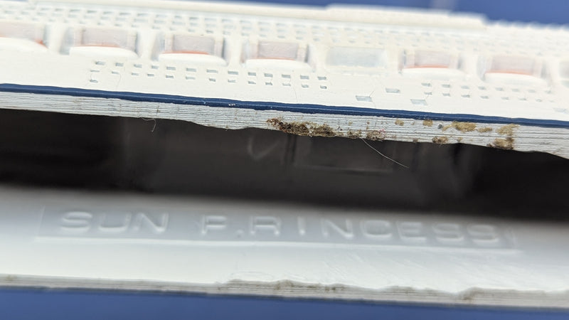 DAWN PRINCESS: 1997 - Diecast 1:1250th scale model