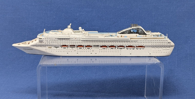 DAWN PRINCESS: 1997 - Diecast 1:1250th scale model