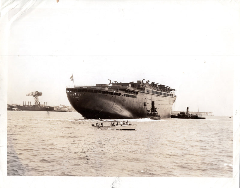 AMERICA: 1940 - 10 original news/publicity photos 1937-1945