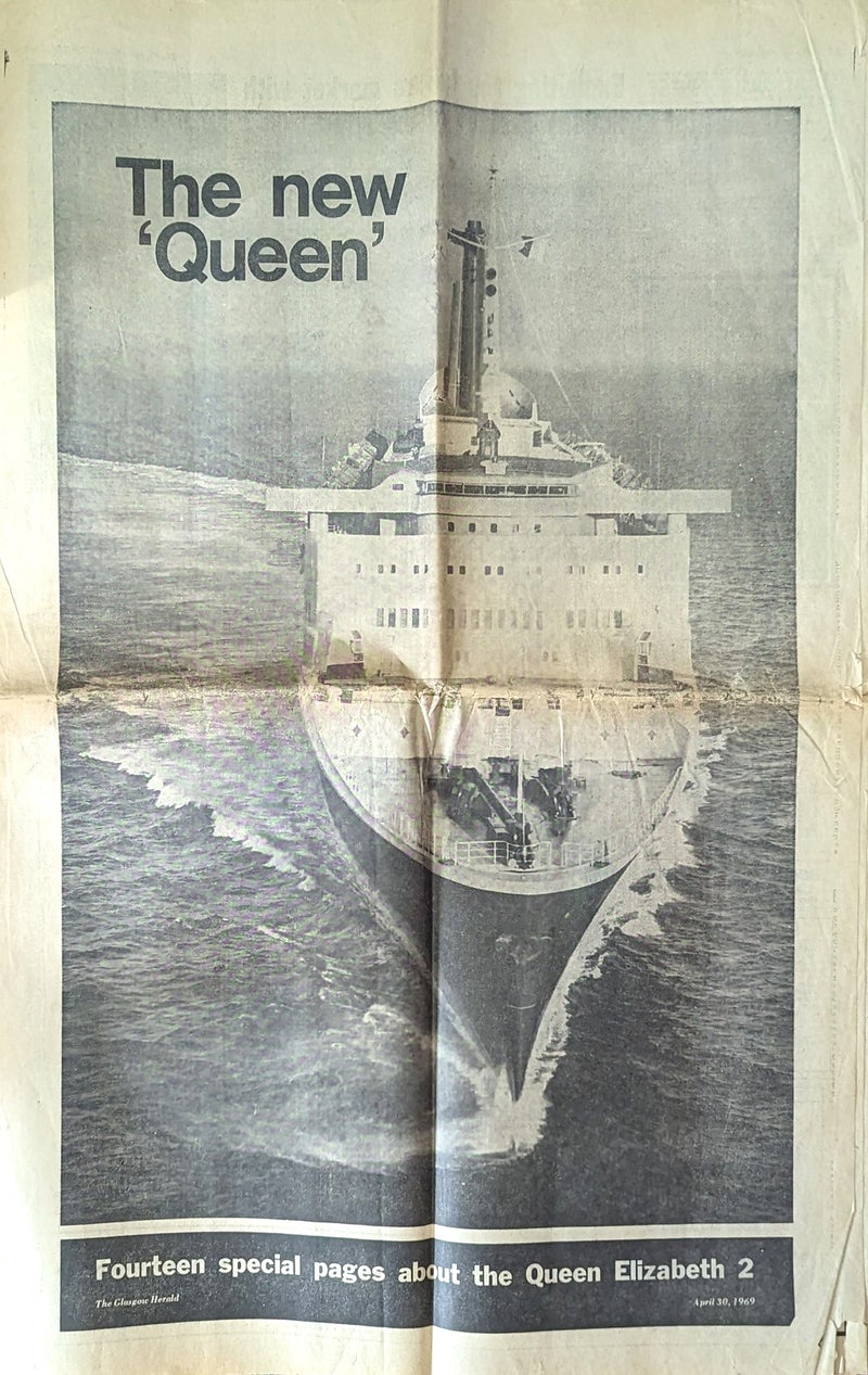 QE2: 1969 - Special Glasgow Herald maiden voyage supplement w/ original envelope