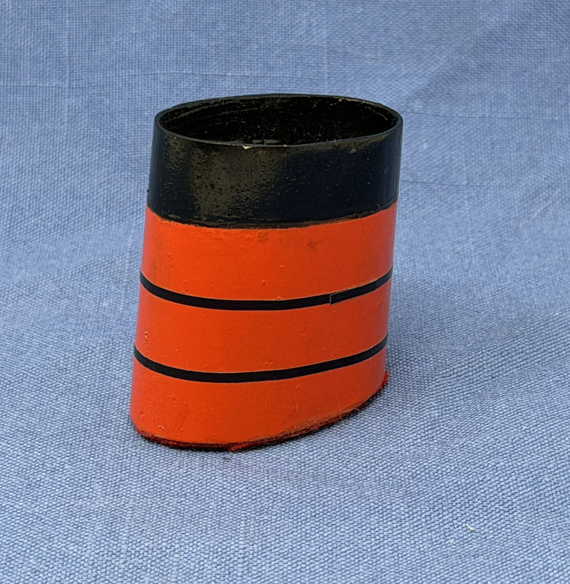 QUEEN ELIZABETH: 1940 - Souvenir wooden funnel
