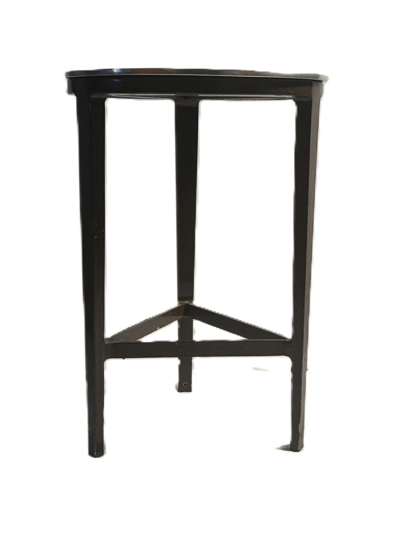 UNITED STATES: 1952 - Lovely cocktail table from Cabin Class Lounge