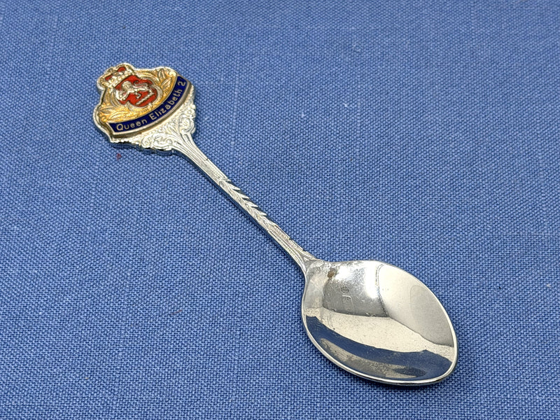 QE2: 1969 - Souvenir spoon w/ medallion