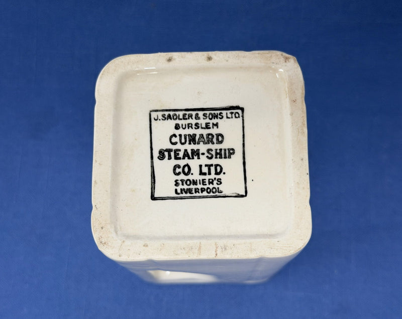 QUEEN MARY & QUEEN ELIZABETH - 4-piece cubeware set