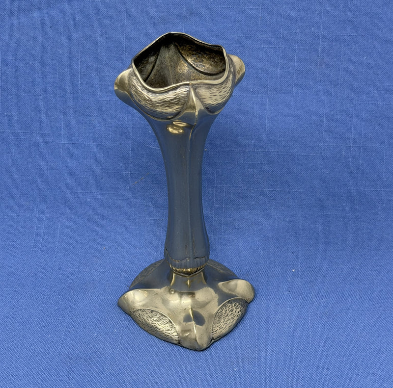 MAURETANIA: 1907 - Silverplated art nouveau vase