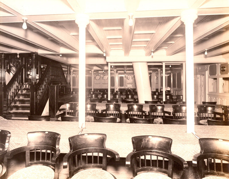 KROONLAND: 1902 - 7 original publicity photos from I.M.M. files