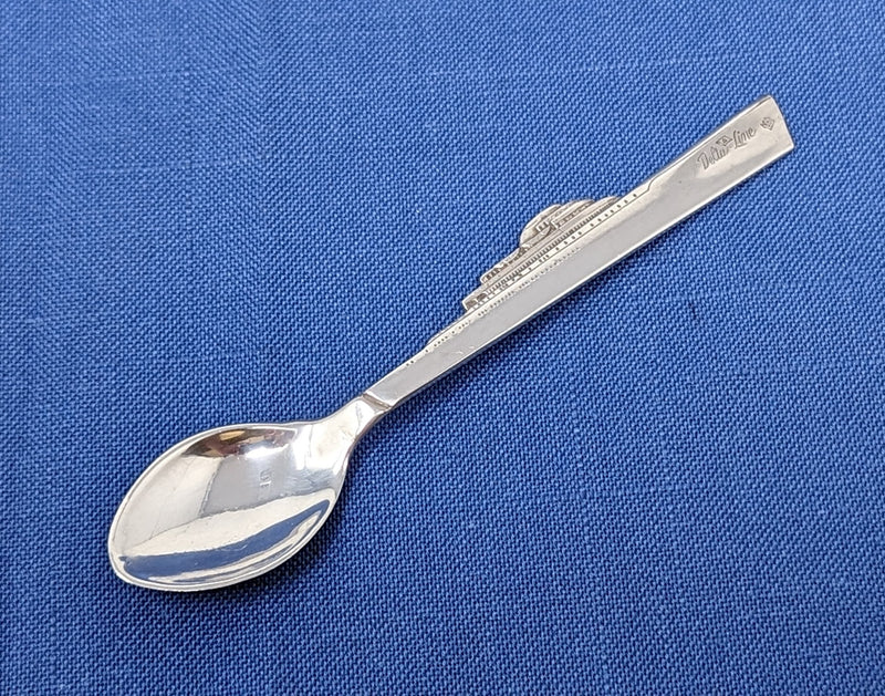 DEL NORTE, DEL SUD & DEL MAR: 1946 - Sterling silver spoon w/ ship handle