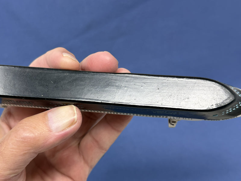 QM2: 2004 - Resin model in 1:1250th scale