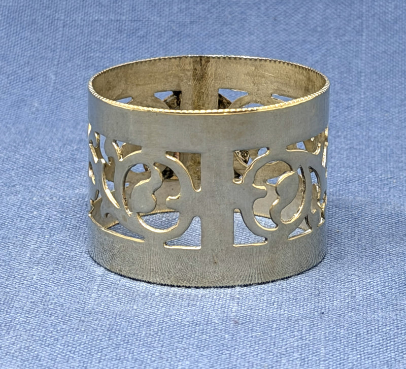 QUEEN MARY: 1936 - Silverplated napkin ring w/ Cunard-White Star houseflags