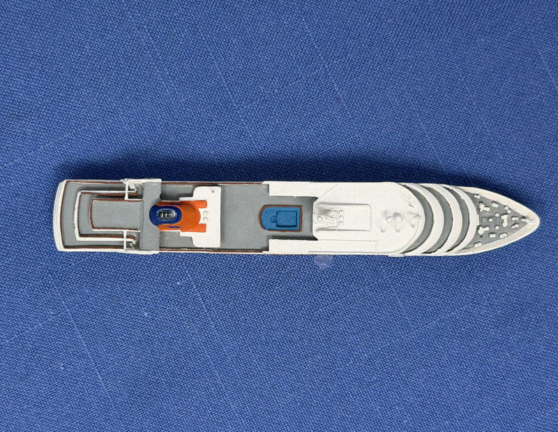 COLUMBUS: 1997 - Diecast 1:1250th scale model