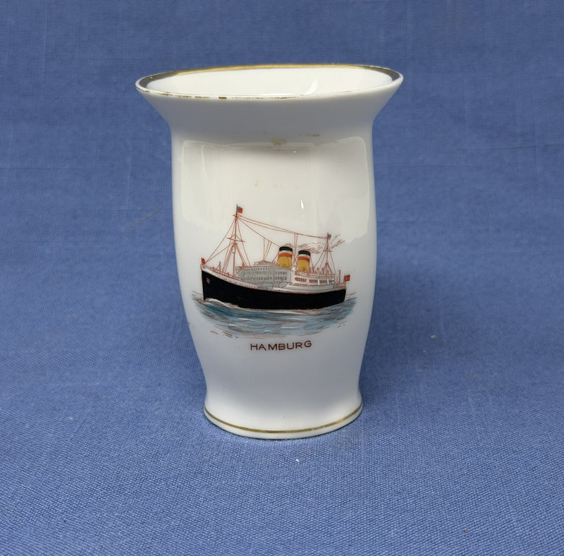 HAMBURG: 1926 - 3 porcelain portrait souvenirs