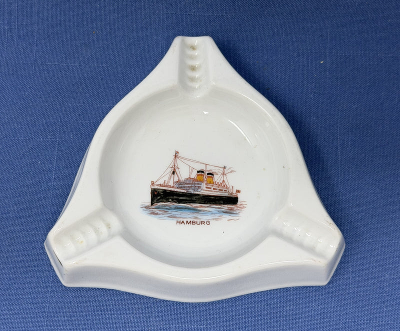 HAMBURG: 1926 - 3 porcelain portrait souvenirs