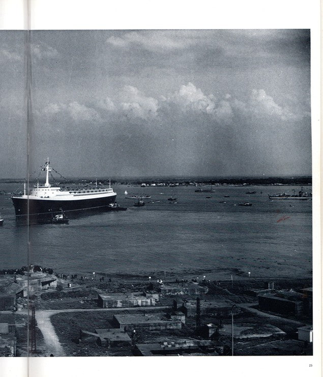 FRANCE: 1962 - Big photo book on ship "FRANCE"