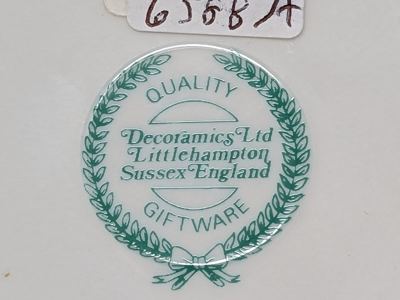 QE2: 1969 - Souvenir dish w/ ship name